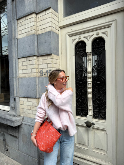 Fluffy Cut-Out Sweater Pink
