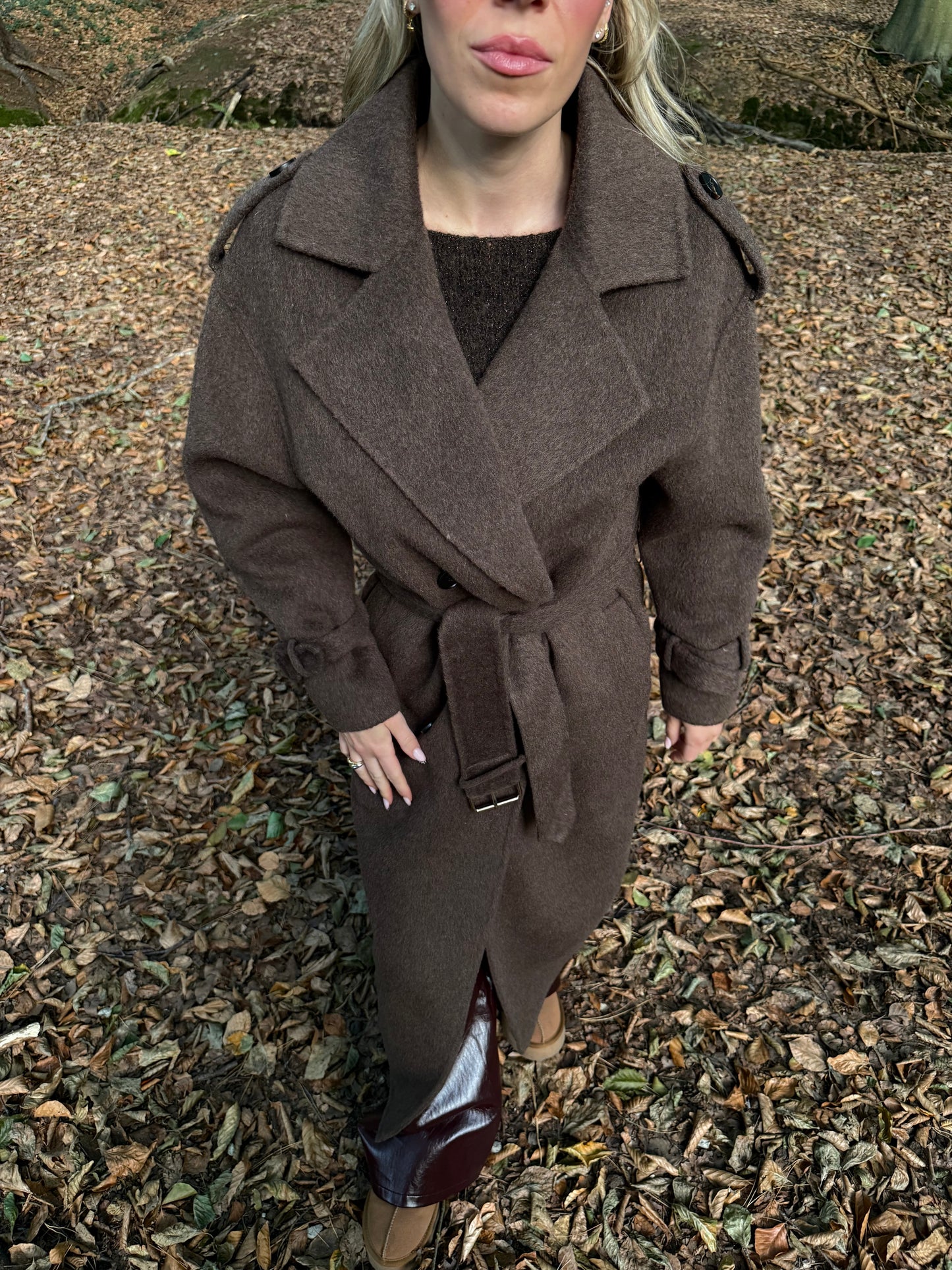 Pre-order Wool Trenchcoat