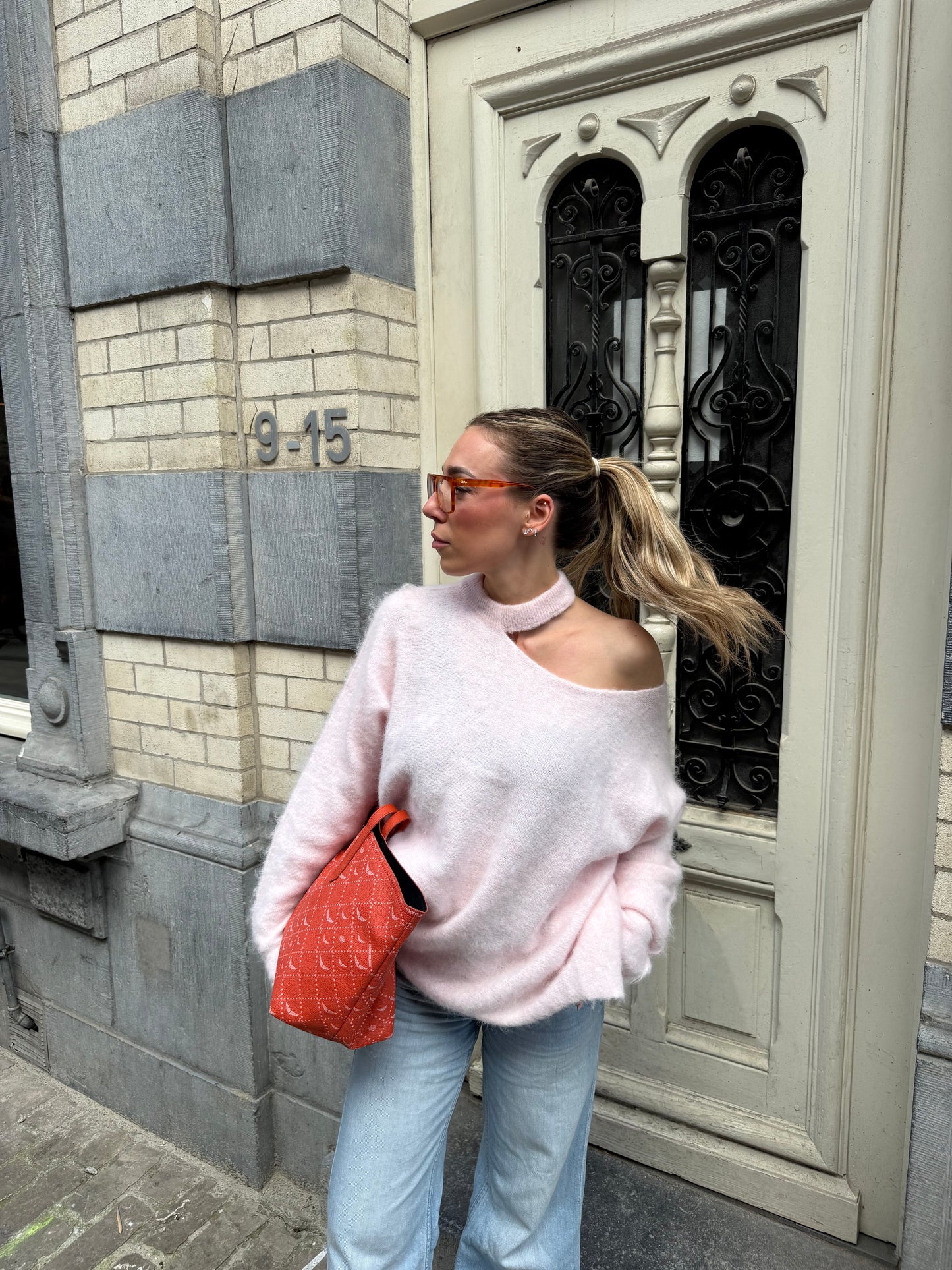 Fluffy Cut-Out Sweater Pink