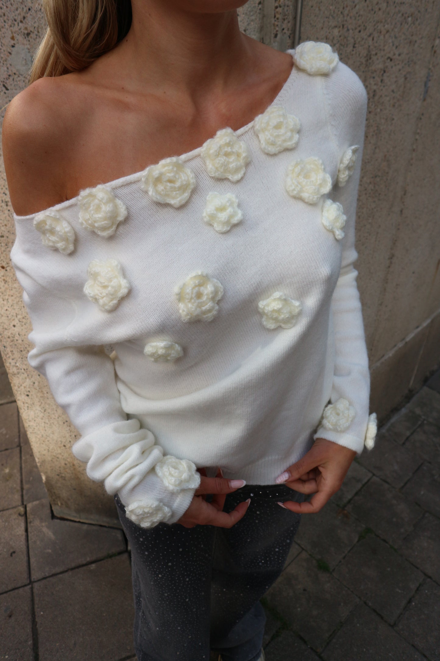 White Flowers Knit