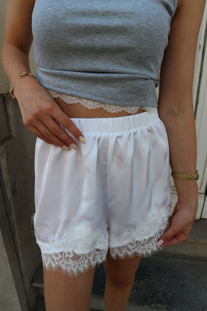 lace short
