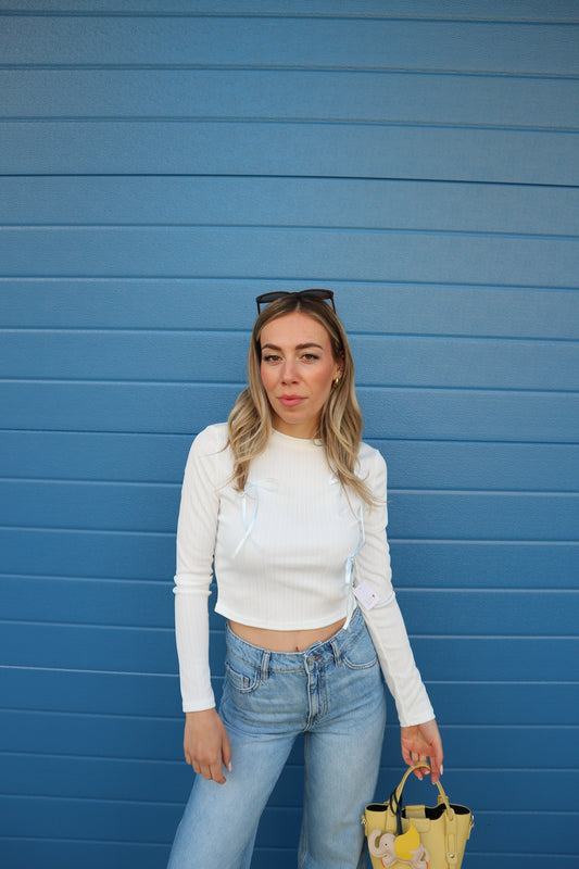 Bows On Top White